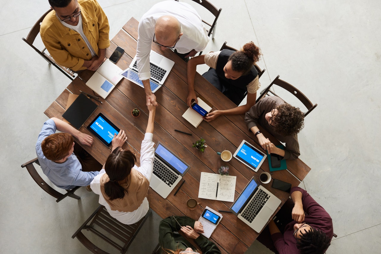Outsourcing Individual Components of IT outsourcing different parts of it - Outsourcing Individual Components of IT